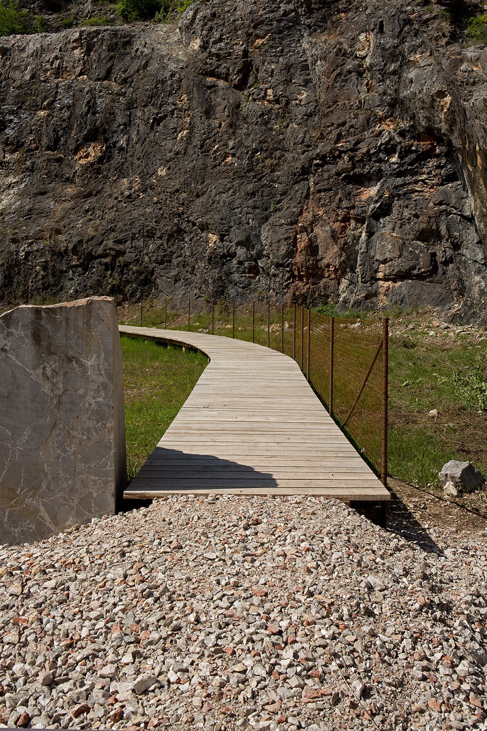 the quarries of arzo by enrico sassi architetto