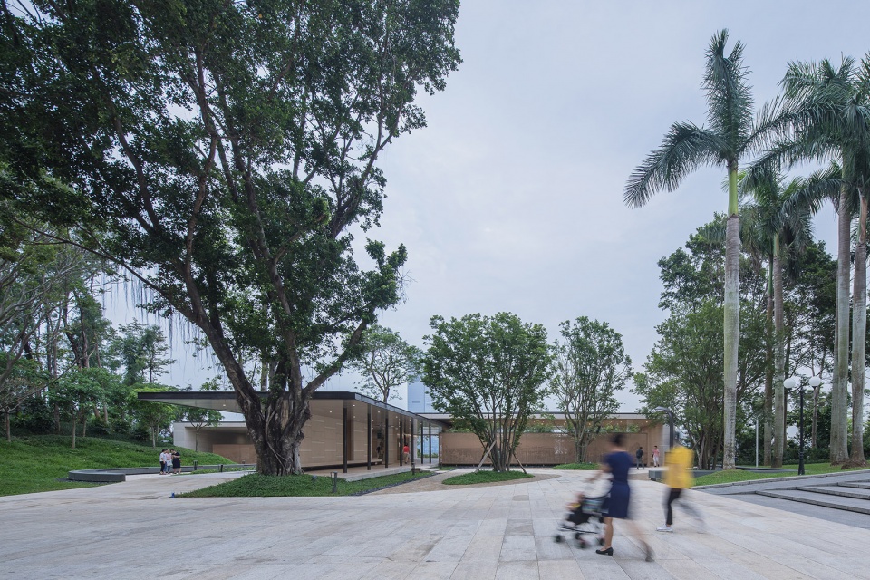 bei shan qi yuan lianhua peak public restroom china by shenzhen huahui design