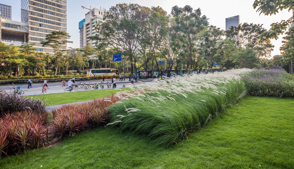 shenzhen landscape innovation of mixc world china by canggula landscape planning and design