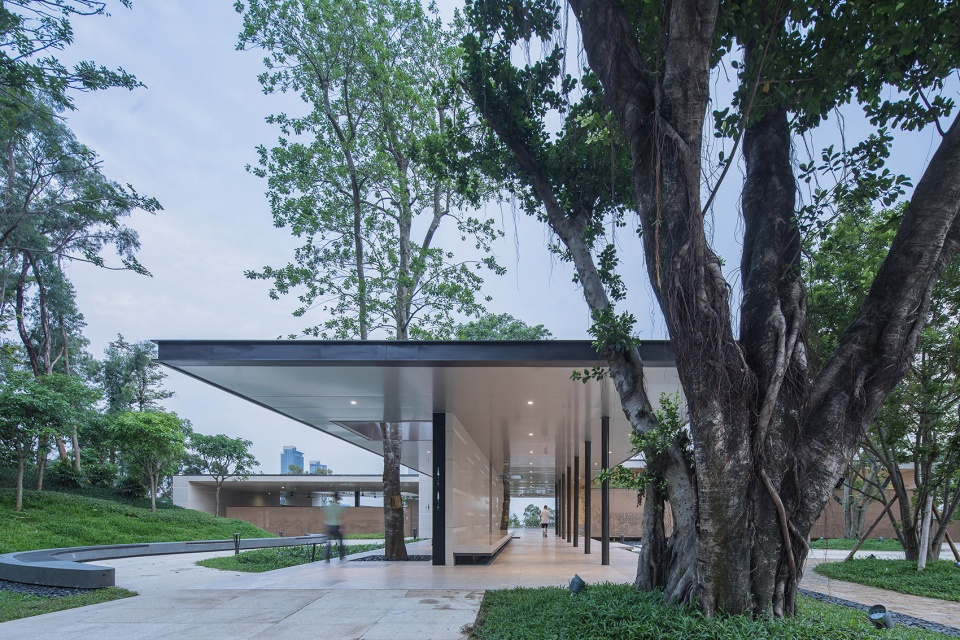 bei shan qi yuan lianhua peak public restroom china by shenzhen huahui design