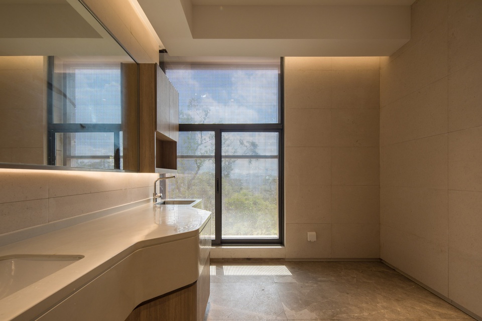 bei shan qi yuan lianhua peak public restroom china by shenzhen huahui design