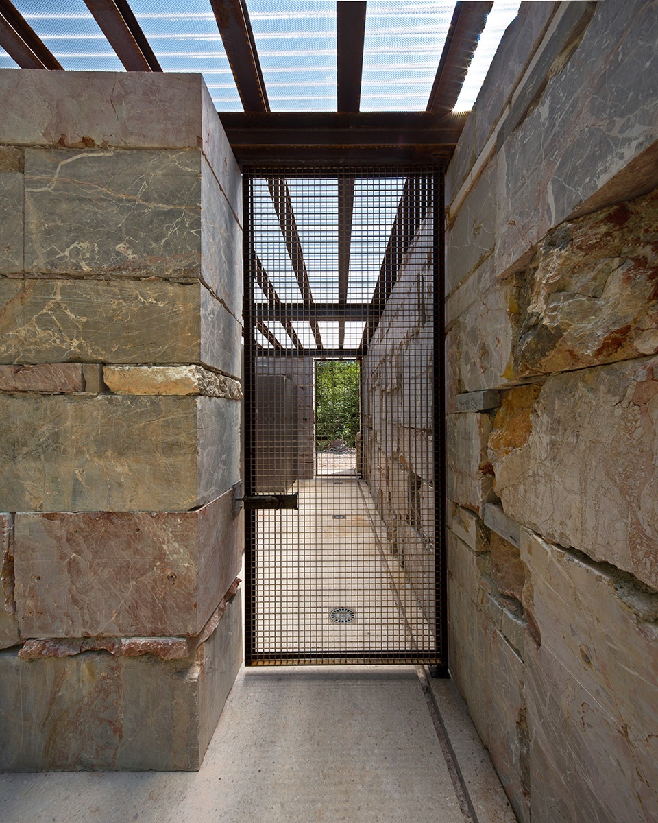 the quarries of arzo by enrico sassi architetto