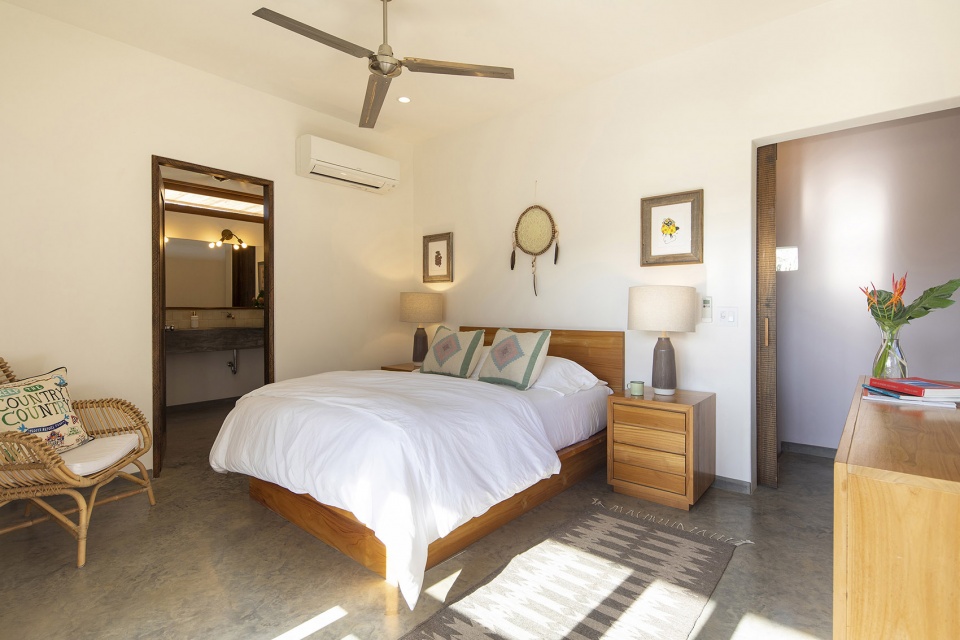 nomadic hotel by salagnac arquitectos