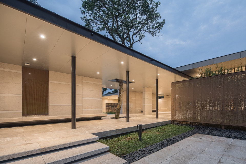 bei shan qi yuan lianhua peak public restroom china by shenzhen huahui design