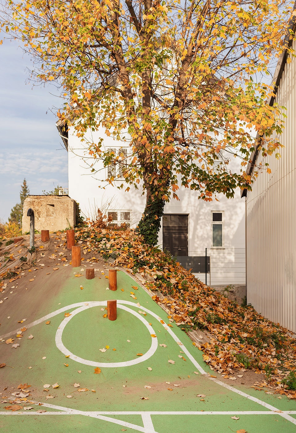 a playscape at mariendalshallen by masu planning