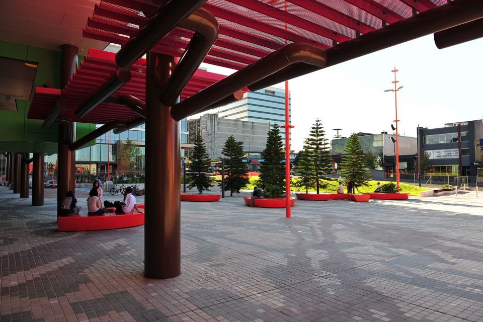 dandenong civic square by rush wright associates