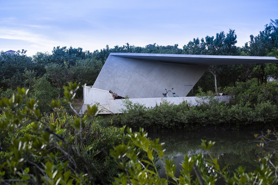 sanya mangrove park china by turenscape