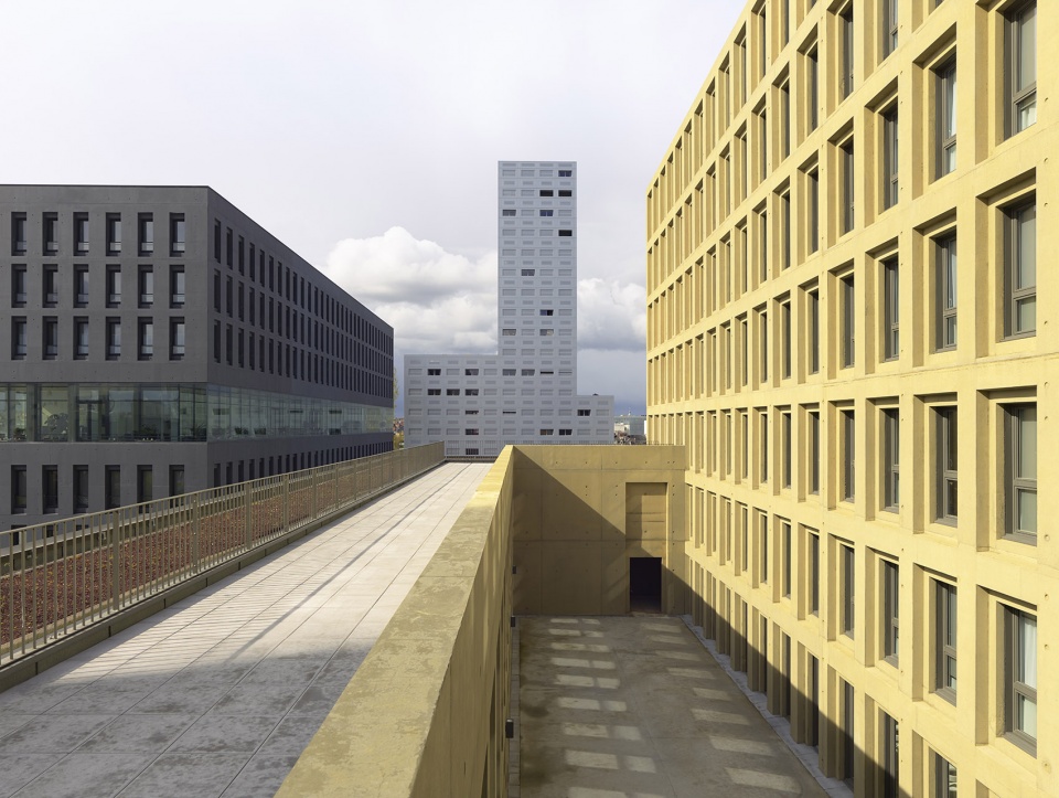 traduction polaris by lan architecture abinal ropars atelier stephane fernandez