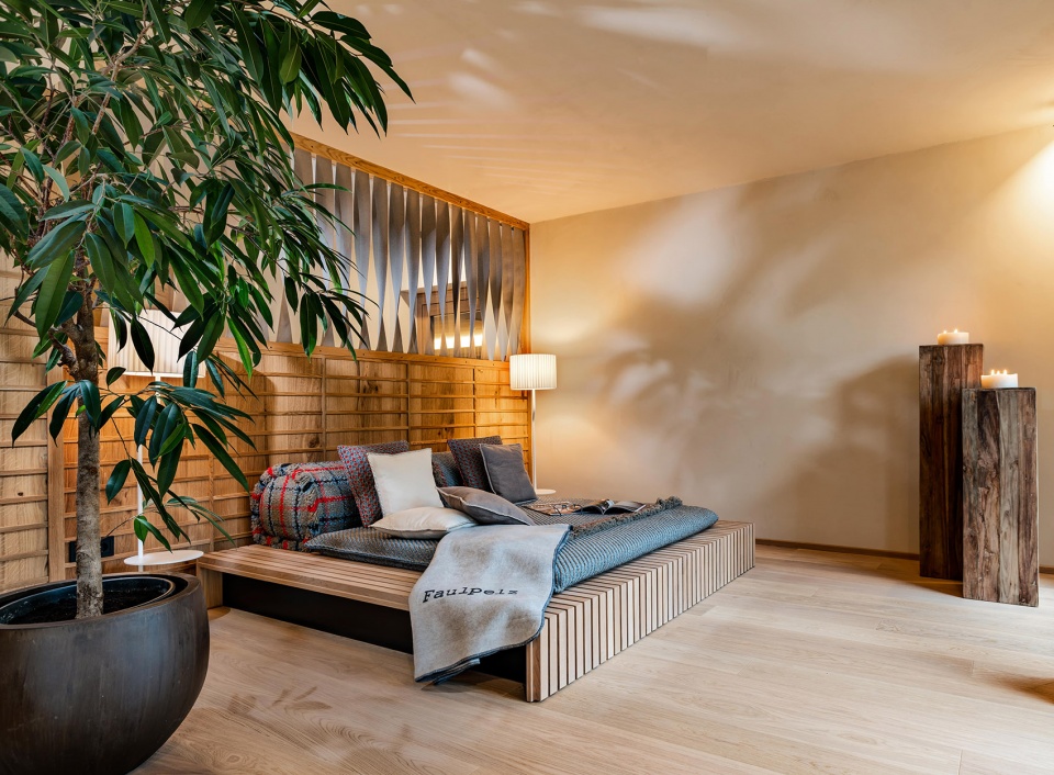 how to turn a hotel into a home by patricia urquiola grzywinskipons