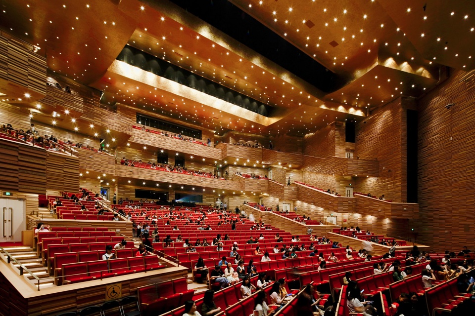 hangzhou yuhang opera china by henning larsen