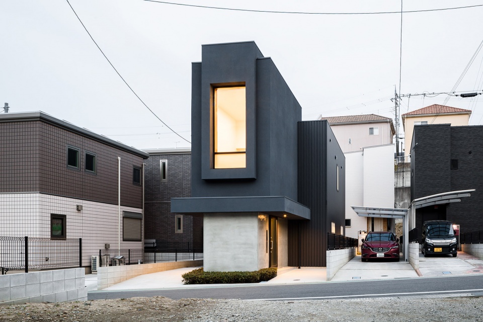 slender house by form kouichi kimura architects