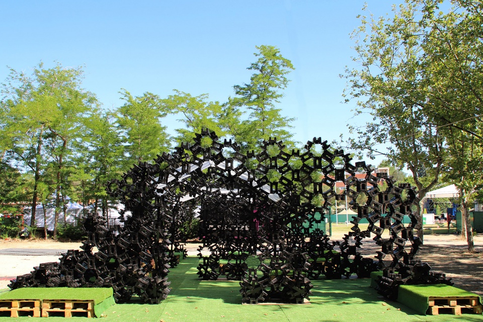 the urban espora project by matcoam