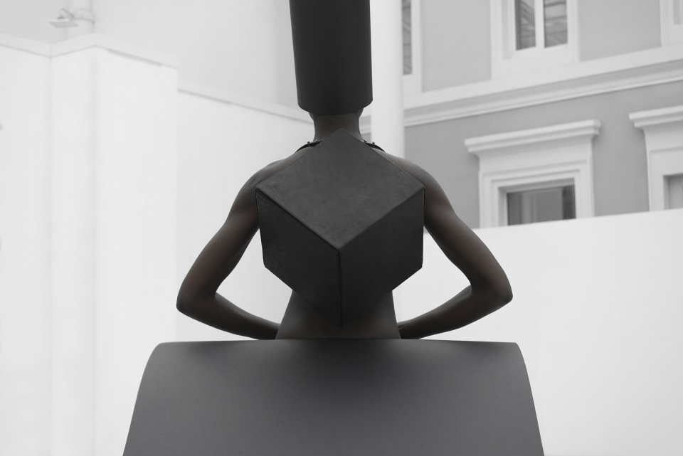 abc fw19 by konstantin kofta