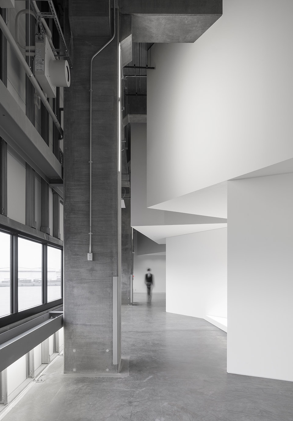 intelligent logistics center proto by bureau 0 1