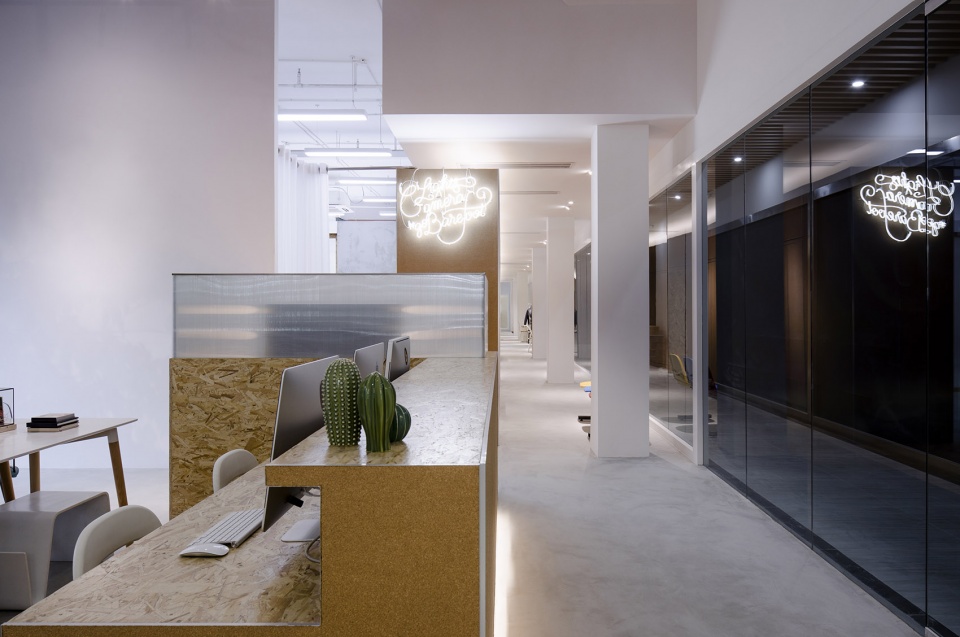 barefoot in shanghai china by qa architecture design research