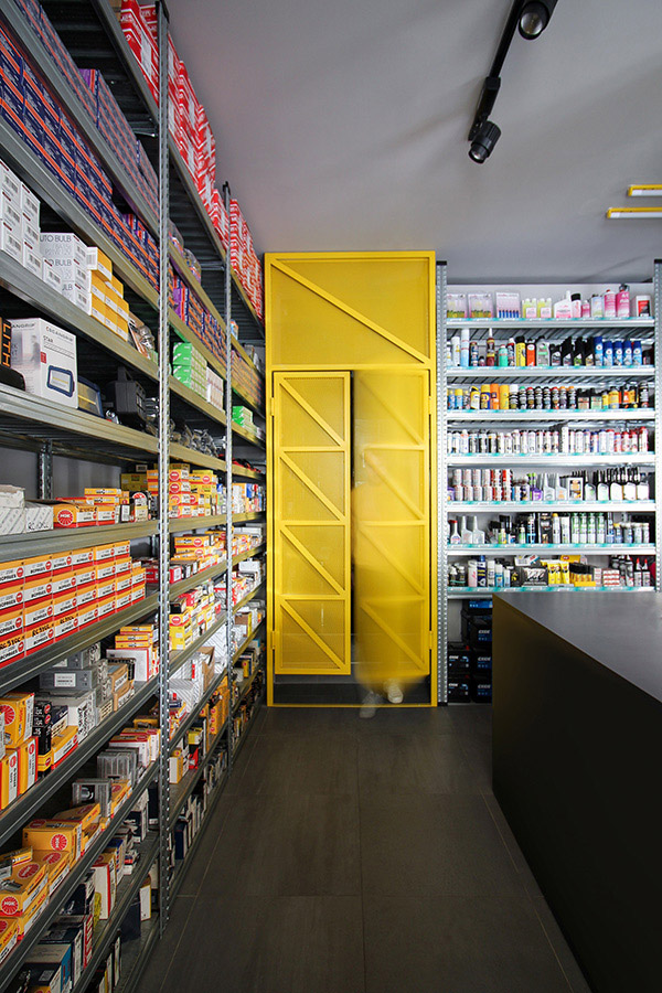c r service by pucciocollodoro architetti