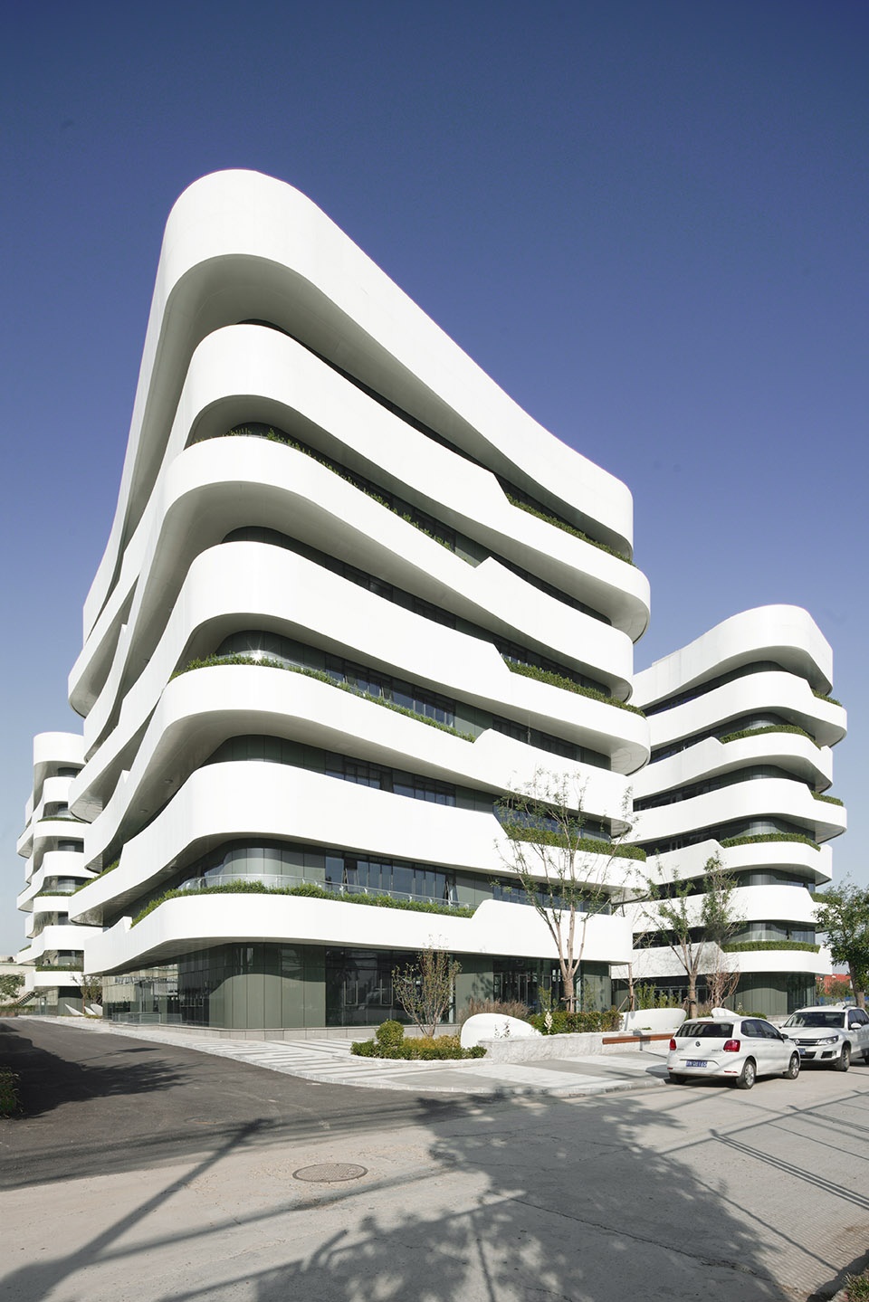 tian yun affordable office in beijing china by praxis darchitecture
