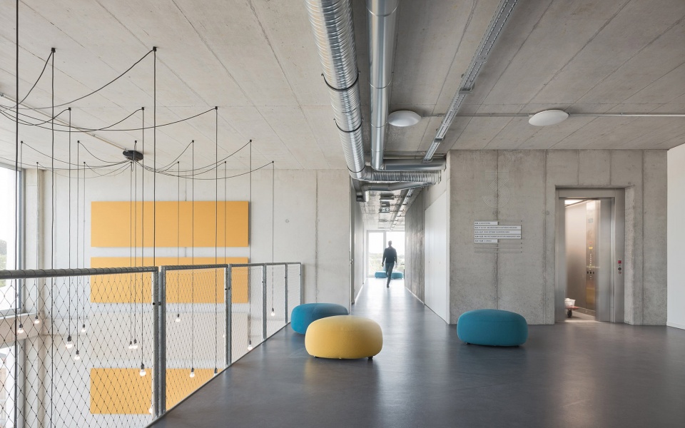 fux festigungs und expansionszentrum by birk heilmeyer und frenzel architekten