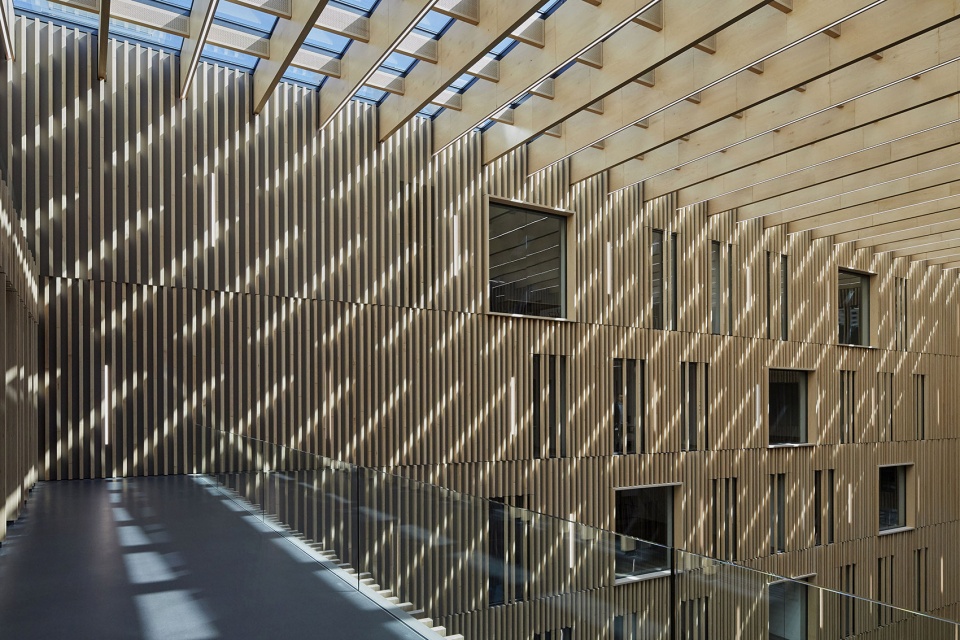 scott sports new headquarters by ittenbrechbuhl