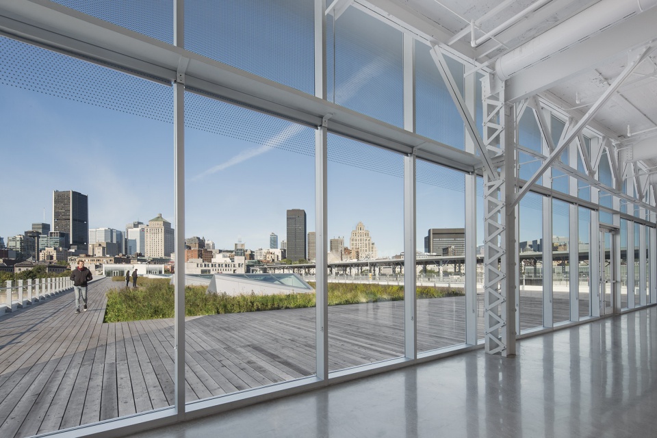 the port of montreals grand quay by provencher roy