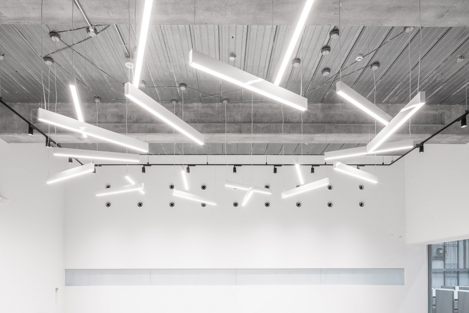 intelligent logistics center proto by bureau 0 1