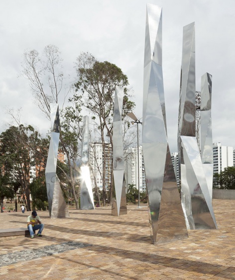 neomundo exchange road by taller de arquitectura de bogota