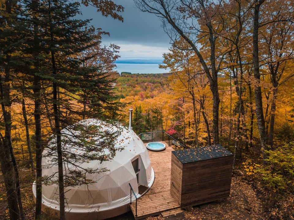 domes charlevoix by bourgeois lechasseur architects 960x719
