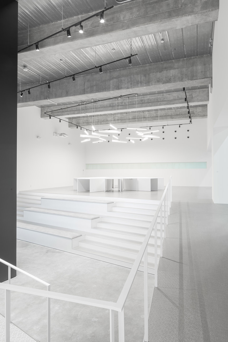 intelligent logistics center proto by bureau 0 1