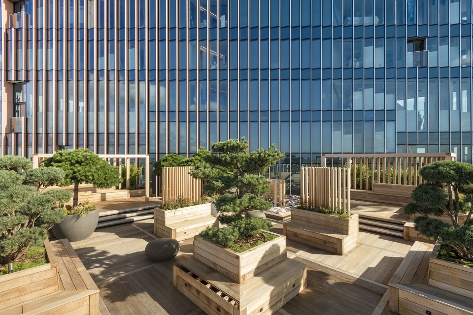 manhattan loft gardens by som