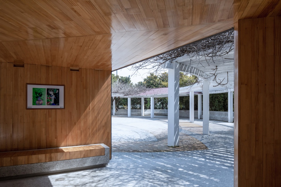 the entrance greenbelt of jiahong community jinqiao town pudong new area in shanghai china by tm studio