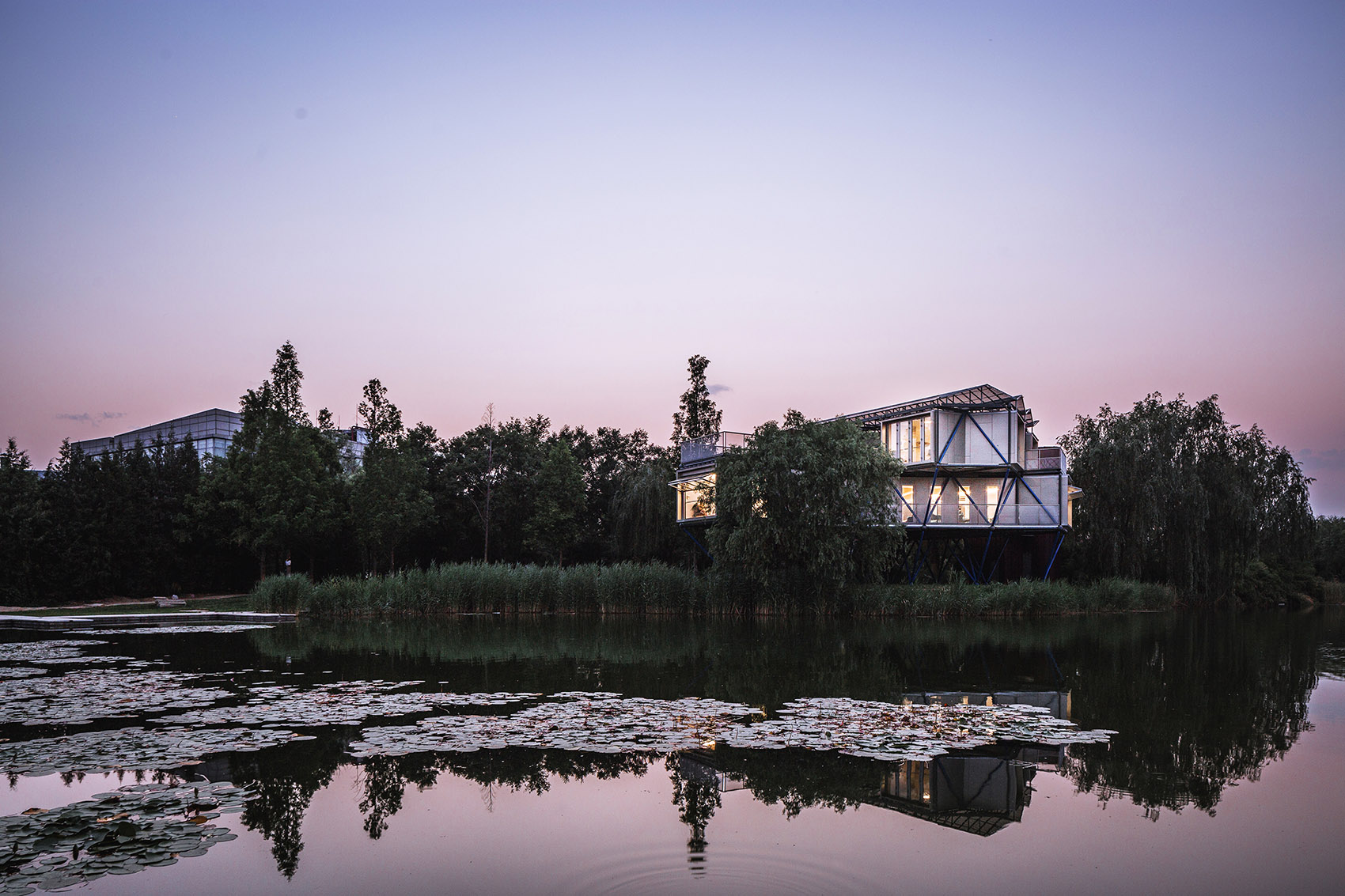 湖边插件塔,北京 / 众建筑 - 谷德设计网