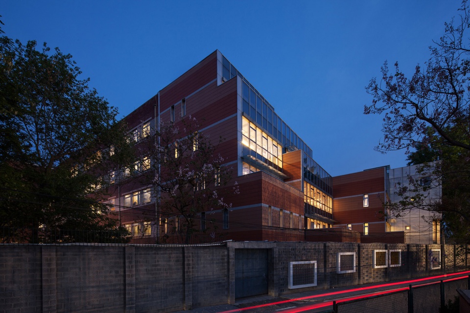 sunlight into the glass renovation of the administrative office building of huijia international school in beijing china by why co