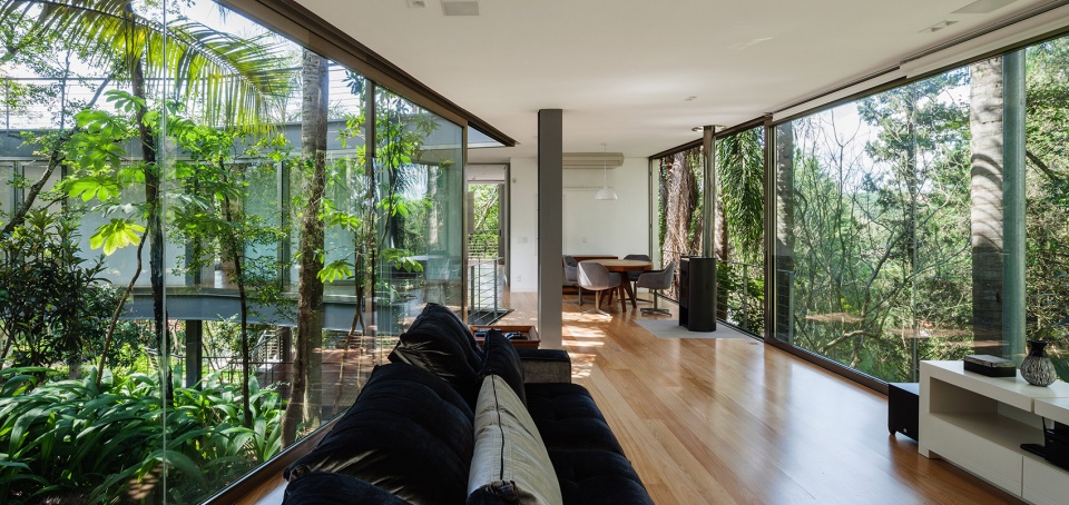 house llm by obra arquitetos