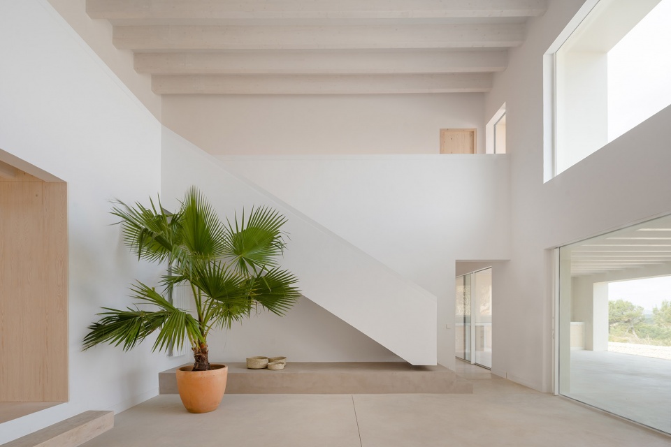 stone house by nomo studio