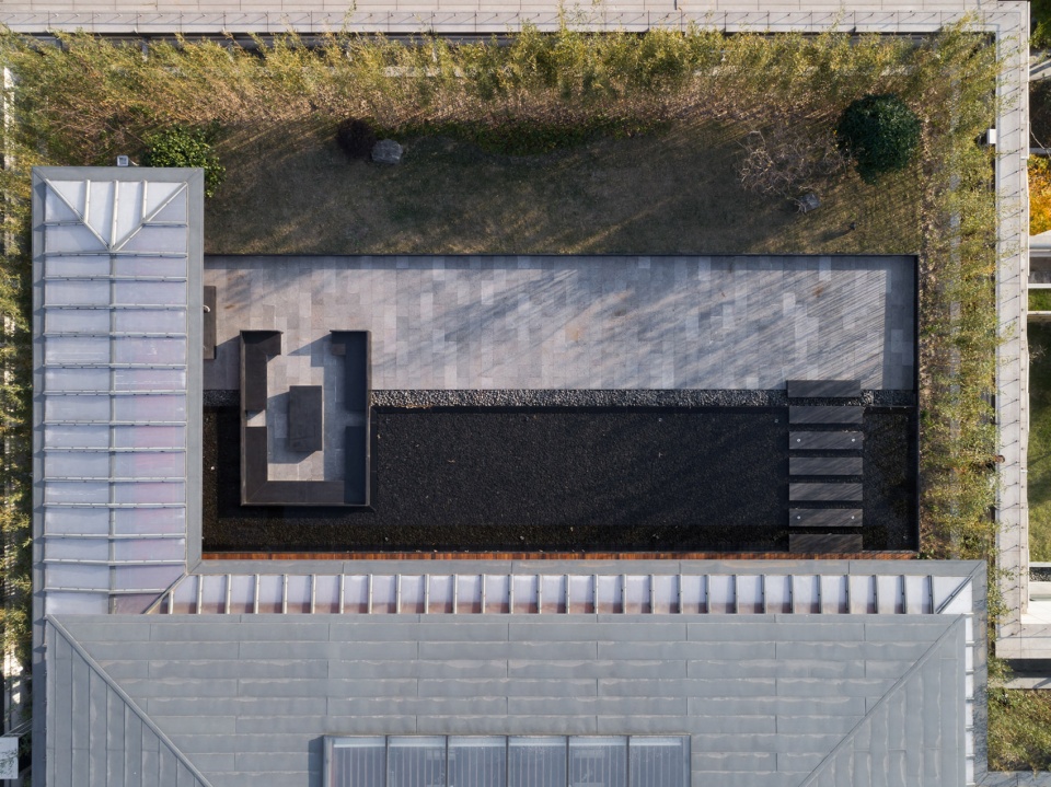 three rooms in a roof garden china by atelier z