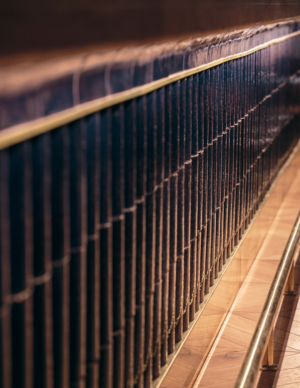 Hilda Restaurant by 81font 谷德设计网