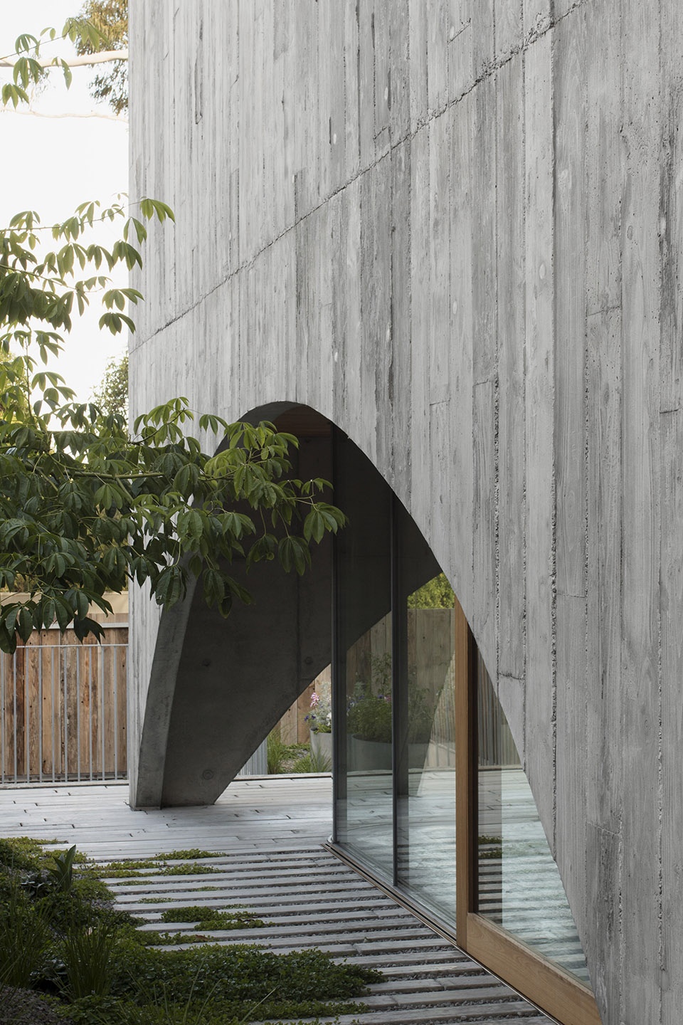 hawthorn house by edition office