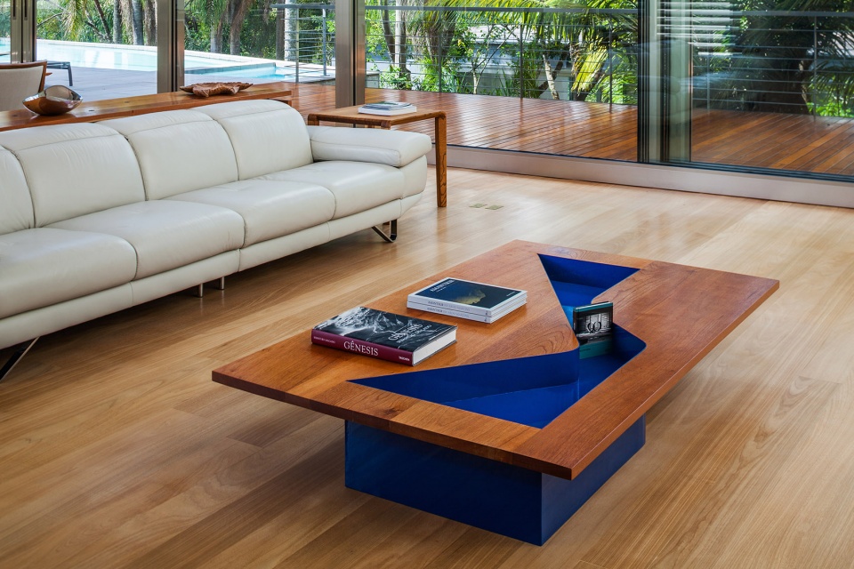 house llm by obra arquitetos