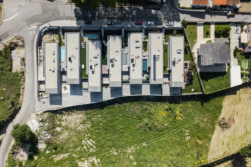box xl houses by grupo zegnea
