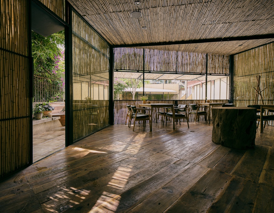 Chaimiduo Farm Restaurant and Bazaar by Zhaoyang Architects