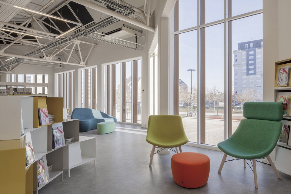 albert schweitzer community centre by mao architectes