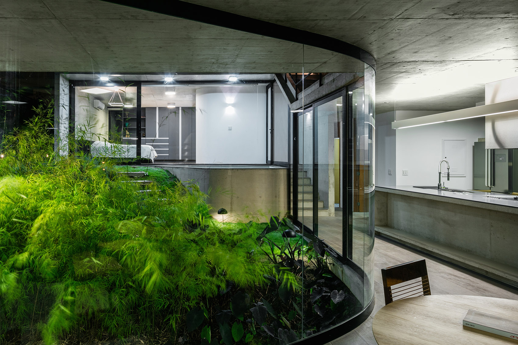 House LEnS by obra arquitetos 谷德设计网