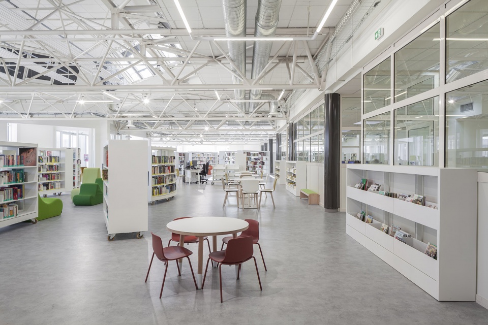 albert schweitzer community centre by mao architectes