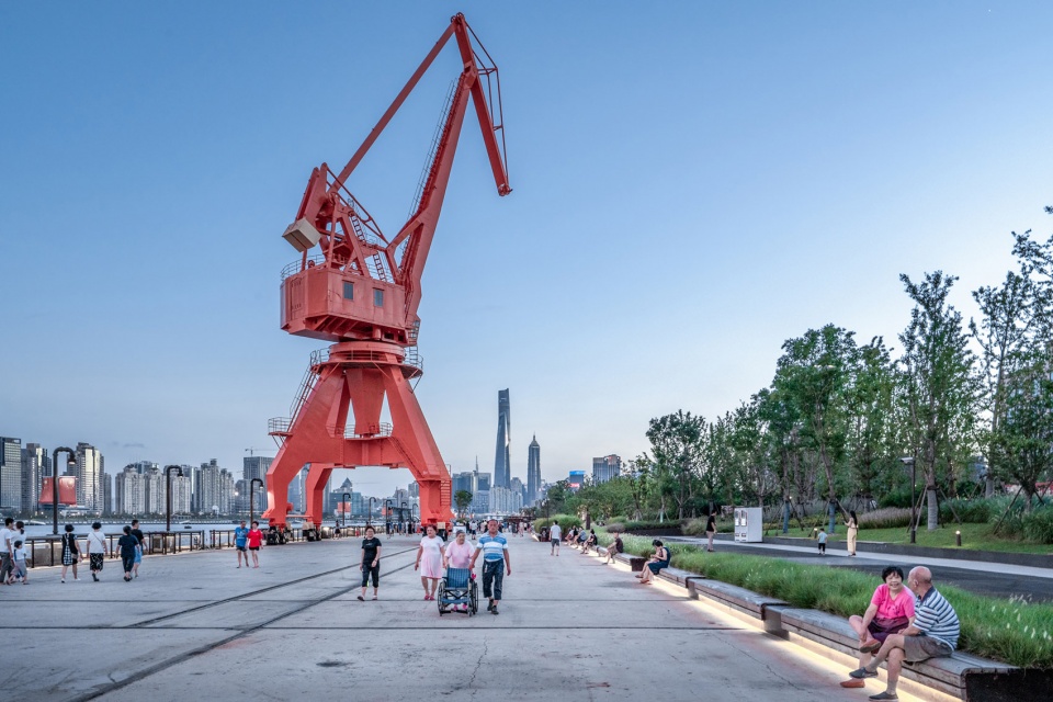 public space of yangpu riverfront south section phase ii china by daguan landscape design