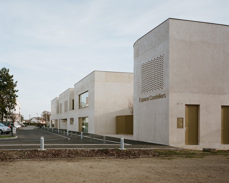demolition reconstruction of a family facility and a nursery by ateliers o s architectes