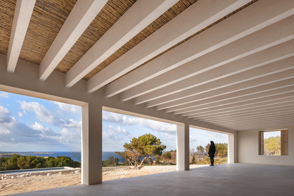 stone house by nomo studio