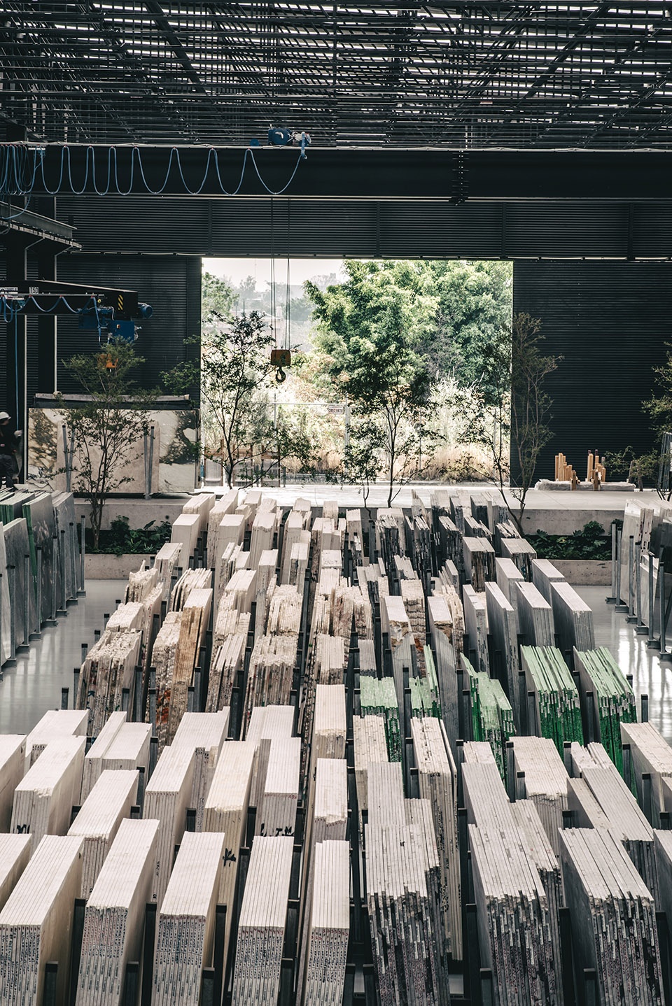 retail and warehouse for grupo arca by esrawe studio