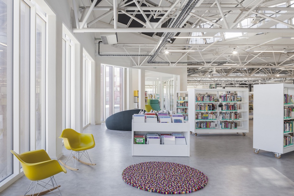 albert schweitzer community centre by mao architectes