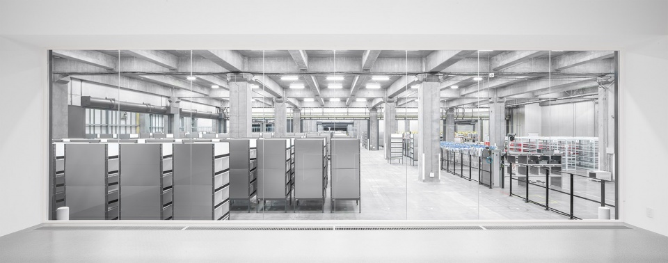 intelligent logistics center proto by bureau 0 1