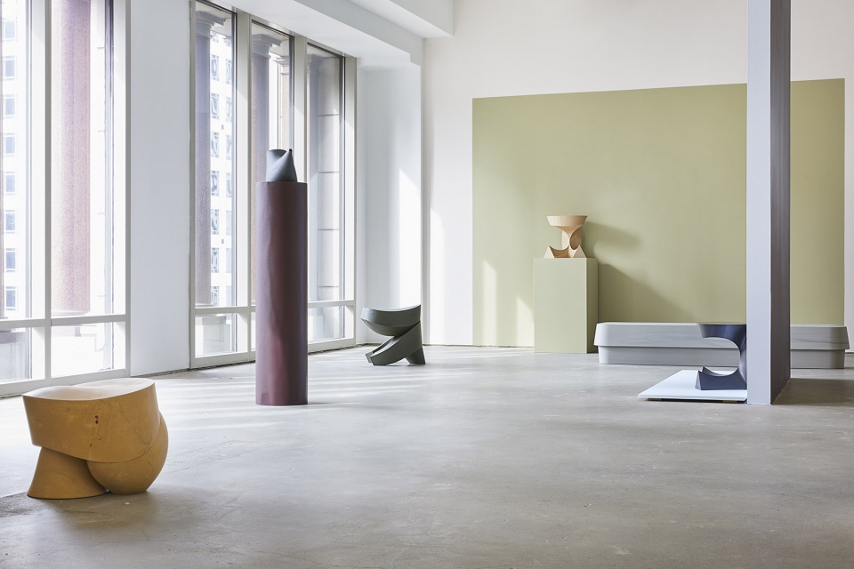 slow motion exhibition by aldo bakker